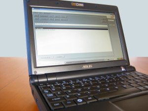 Op deze Asus Eee PC 900 draait Fluency TTS onder Linux